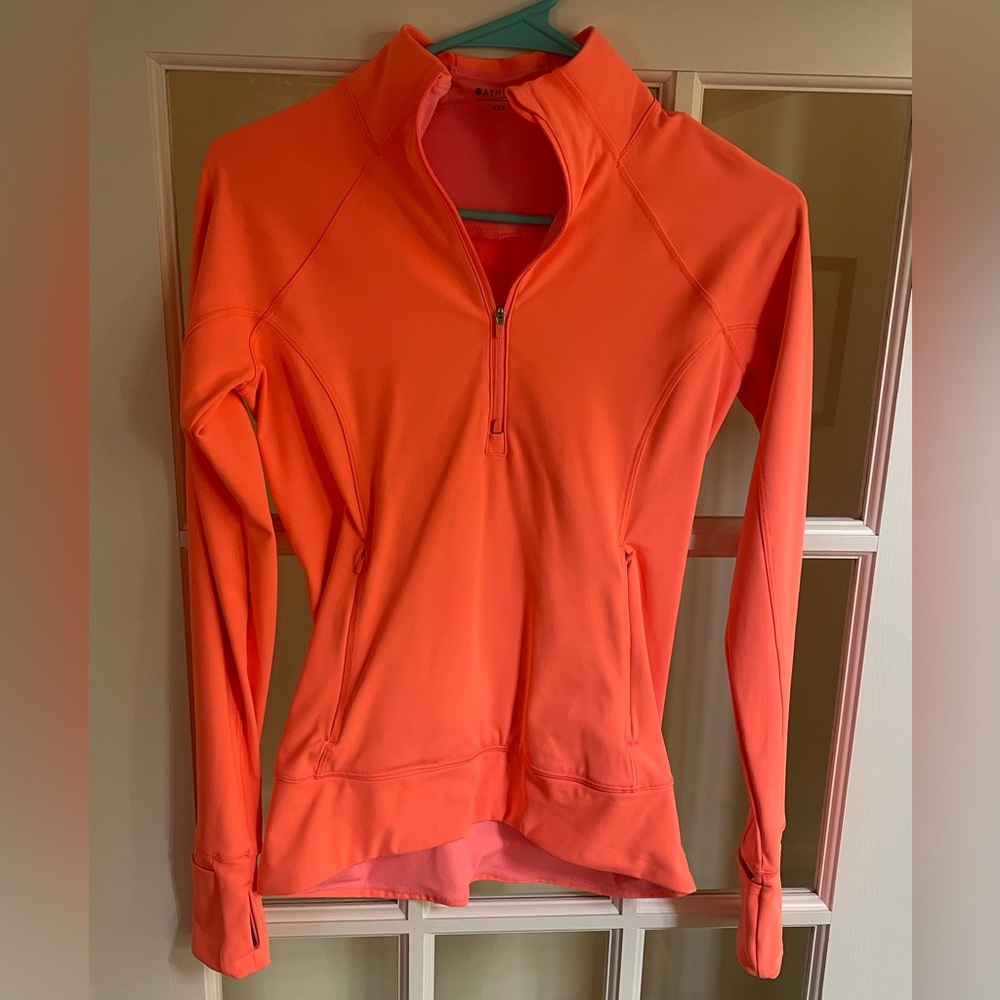 Athleta ladies pullover